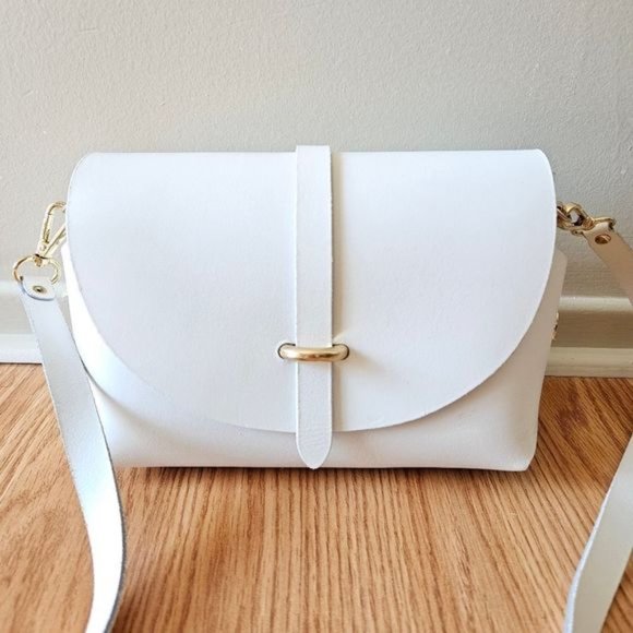 Vice Versa Vegan Leather Crossbody Mini Bag White. - Picture 5 of 11